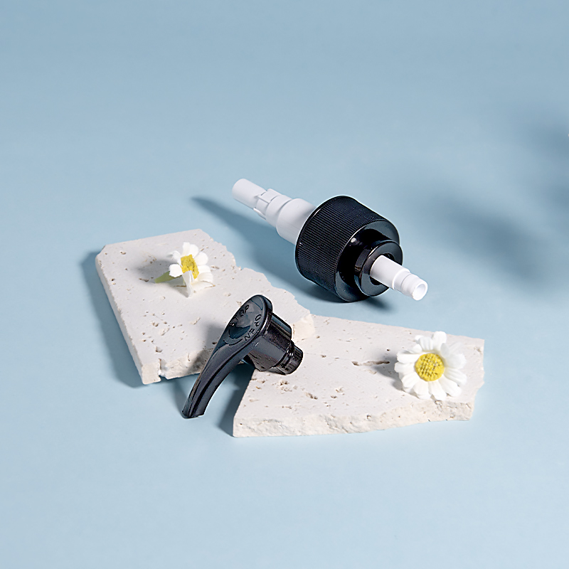 Customizable color and logo bottle Customizable color and logo bottle